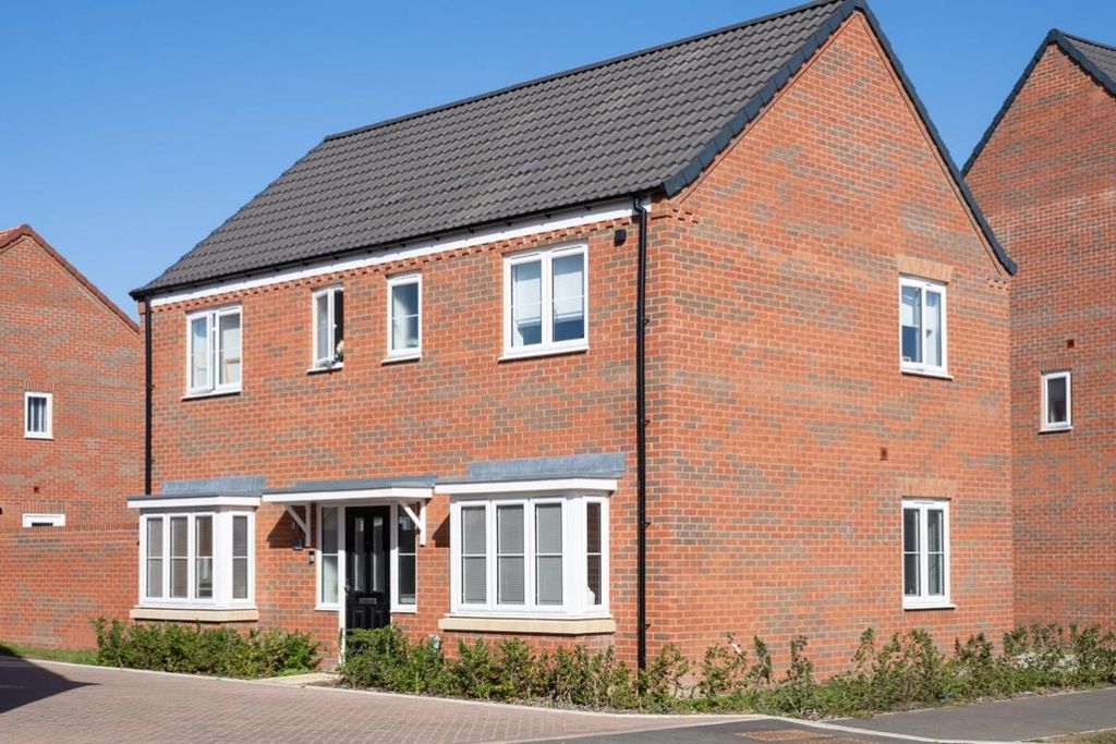 Property photo 1 of 8