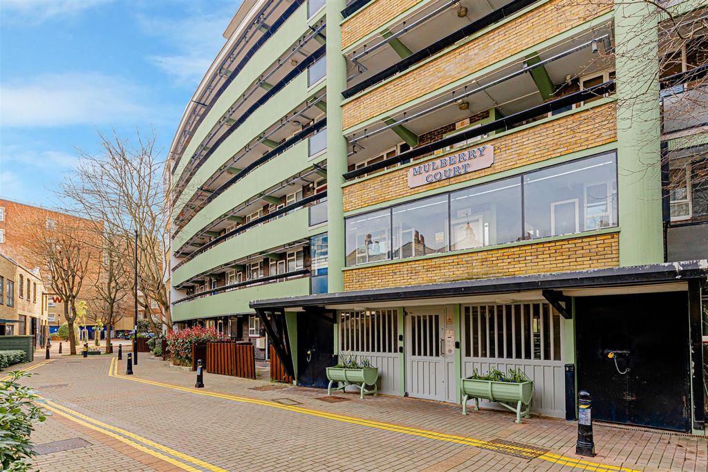 Property photo 3 of 17 Mulberry Court (3).Jpg