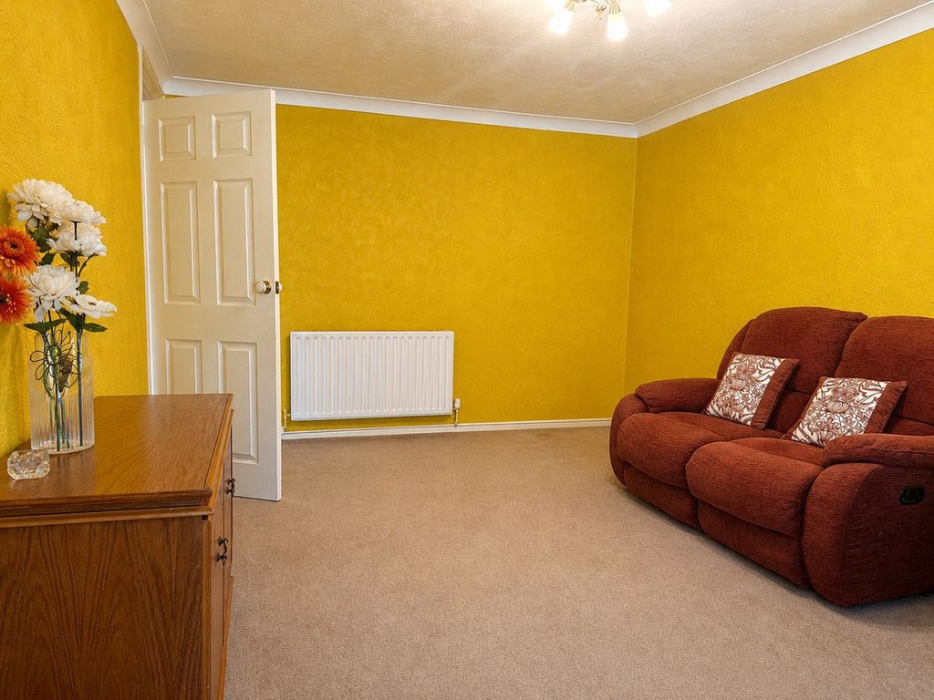 Property photo 3 of 13