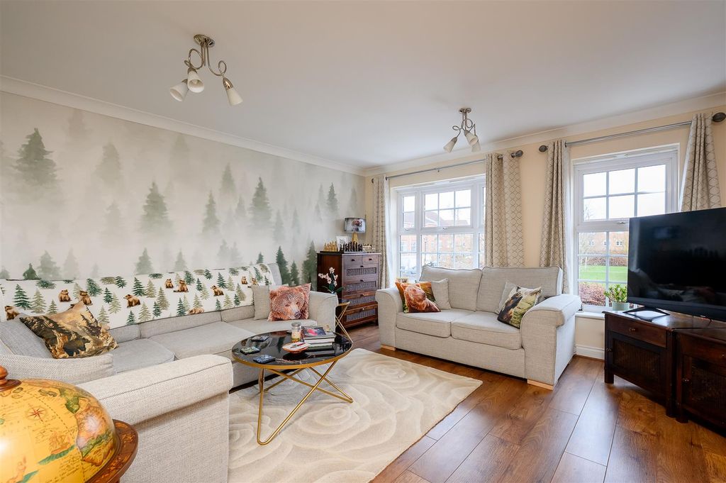 Property photo 2 of 15 Living Room