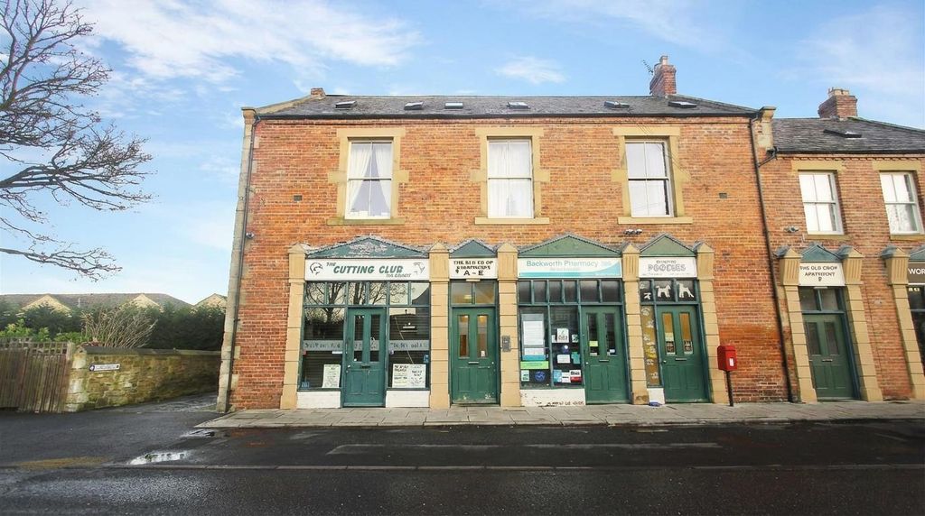 Property photo 1 of 11 External