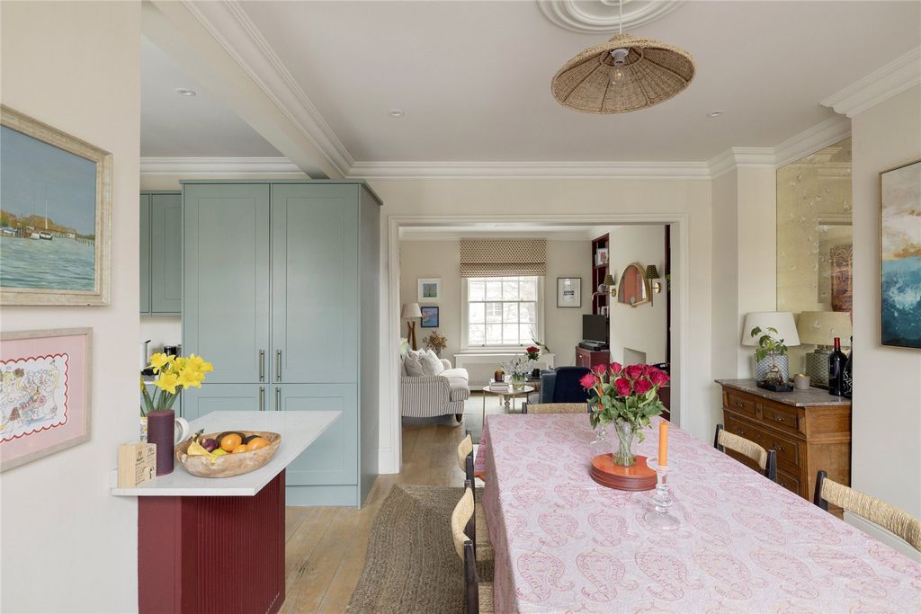 Property photo 3 of 12 Picture No. 06