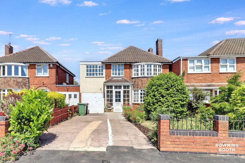 Property photo 1 of 24