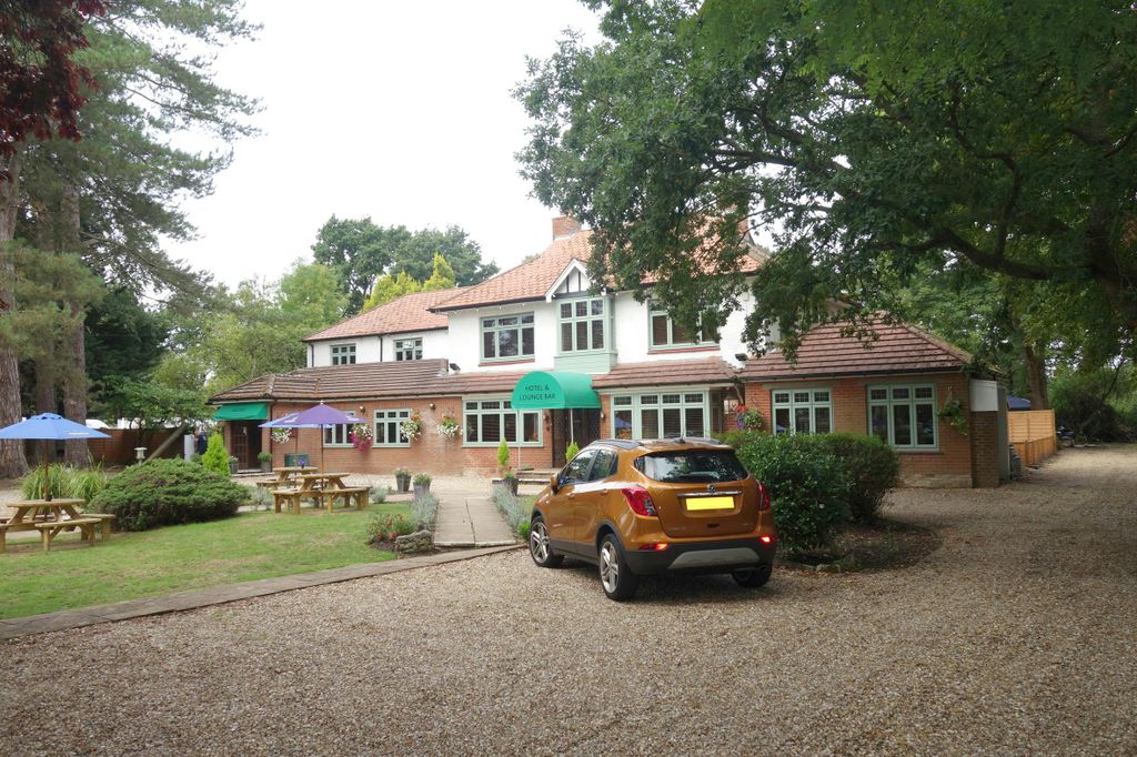 Property photo 1 of 6 Web 1A.Jpg