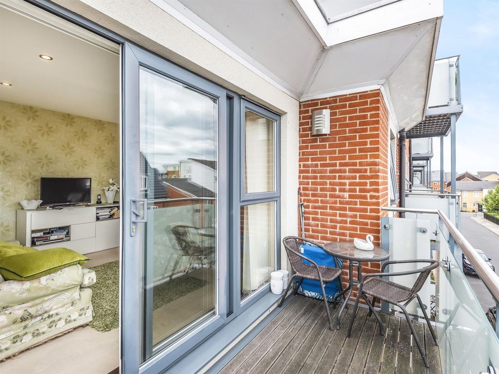 Property photo 3 of 10