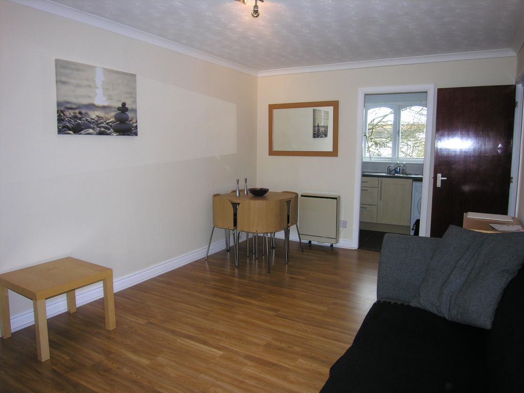 Property photo 3 of 7