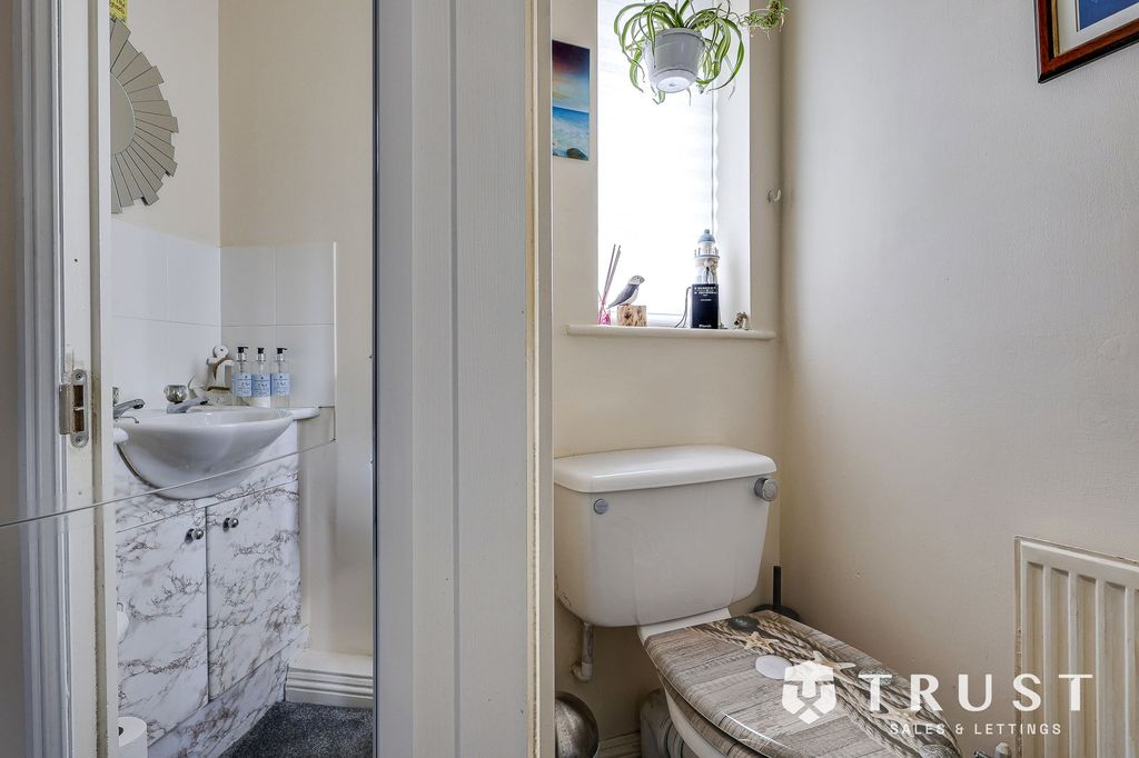 Additional image 23 of 3 bed detached house for saleGreenfields, Heckmondwike WF16