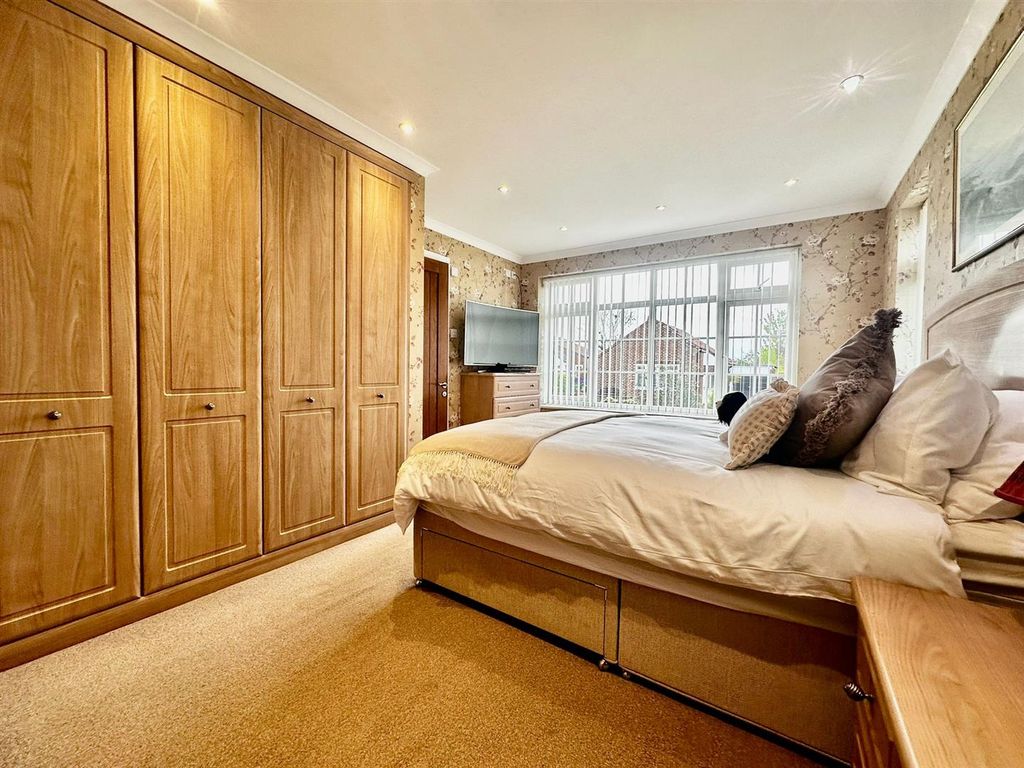 Additional image 7 of 2 bed detached bungalow for saleParkgate, Knutsford WA16