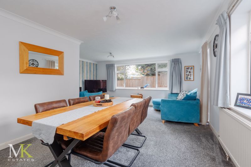 Property photo 3 of 17 Photo 5