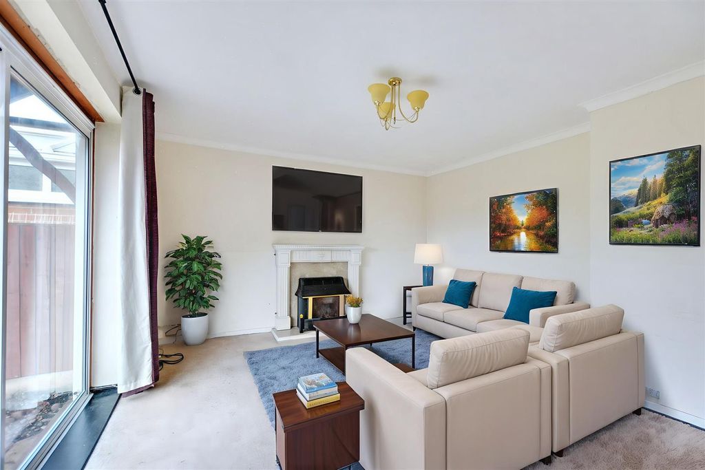 Property photo 2 of 20 Ai Lounge.Jpeg