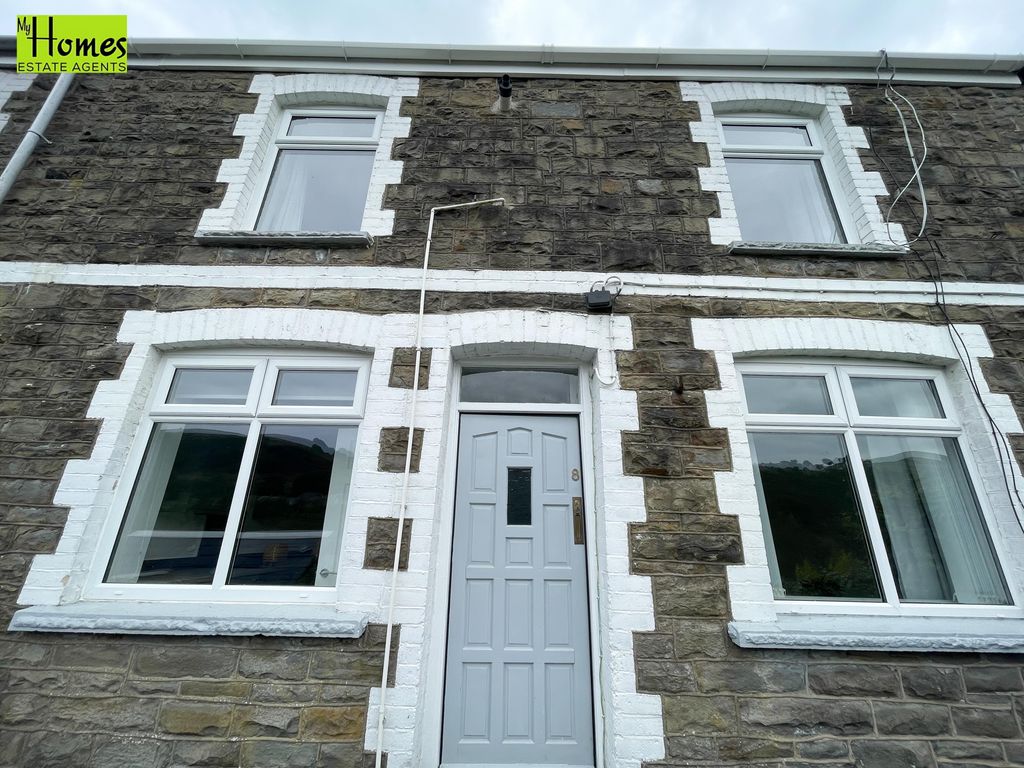 Property photo 1 of 31