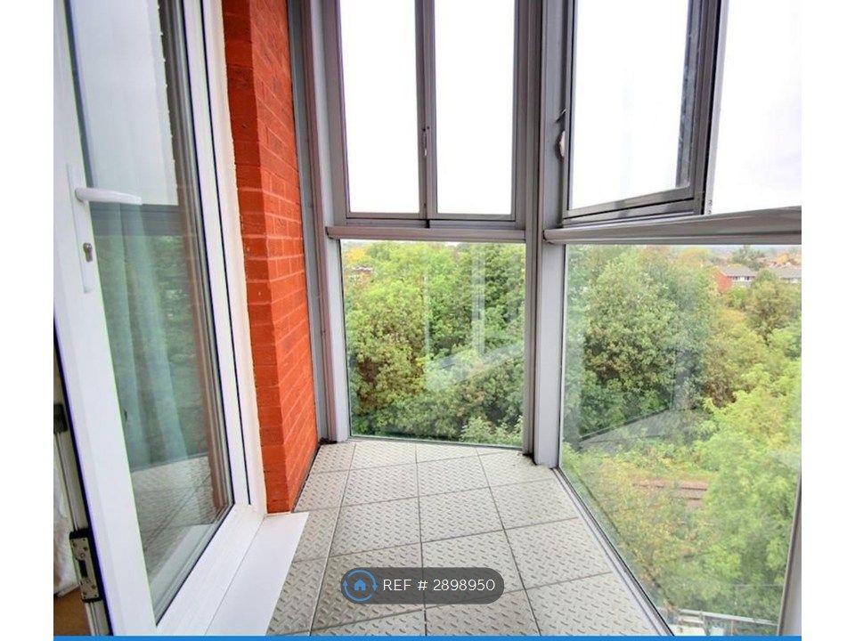 Property photo 2 of 6