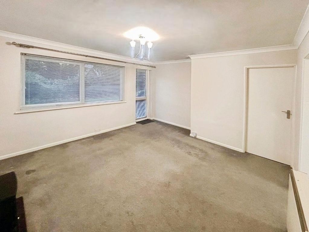 Property photo 3 of 10 Pbox-Img.Jpg