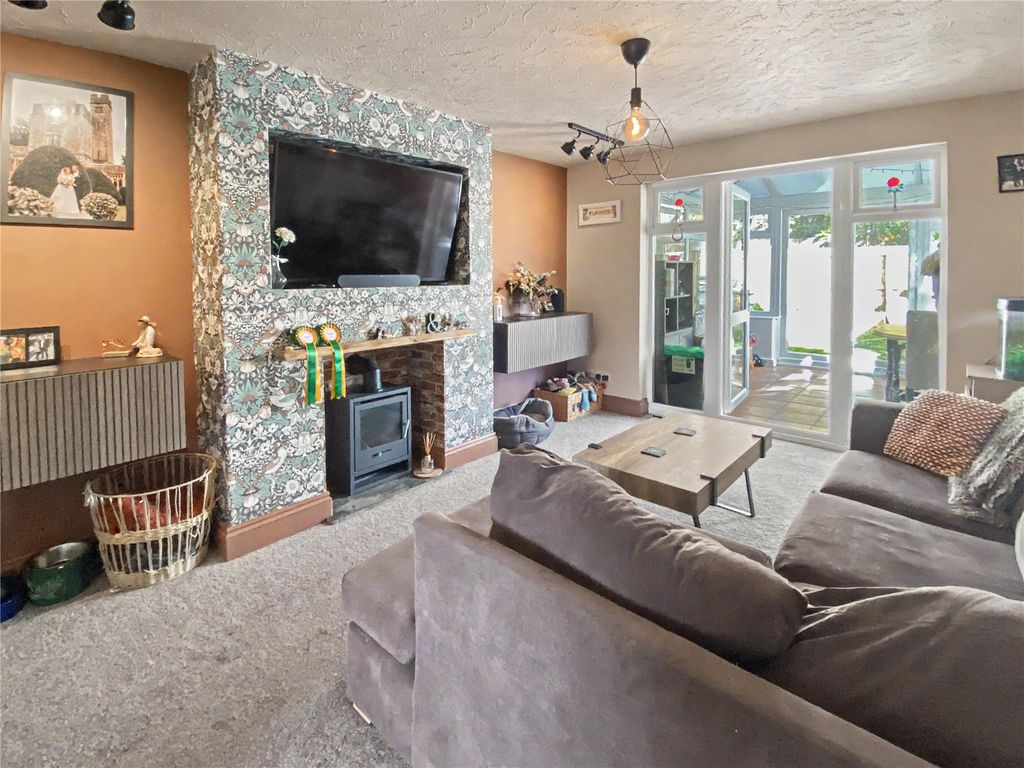 Property photo 3 of 8 Sitting Room