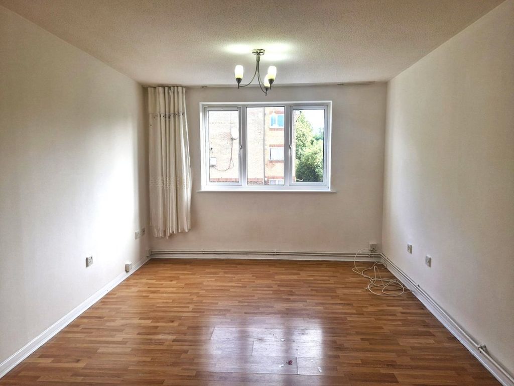 Property photo 3 of 3