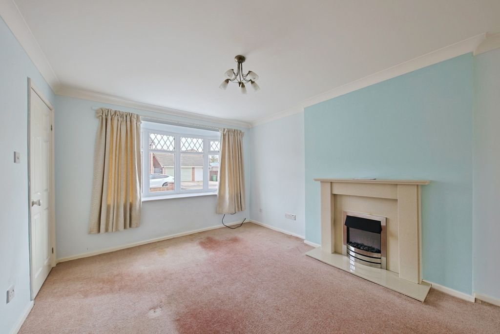 Property photo 2 of 14 4087275