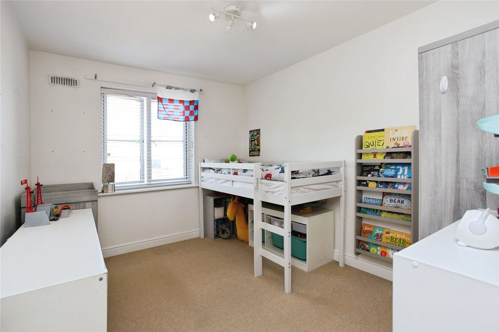 Property photo 2 of 14 Picture No. 01