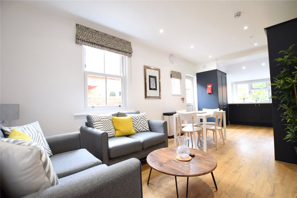 Property photo 3 of 8 Living Area