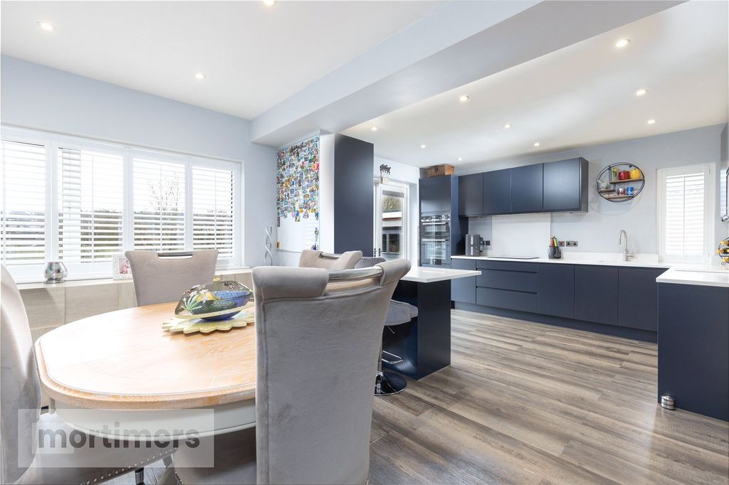 Property photo 2 of 16 Kitchen/Diner