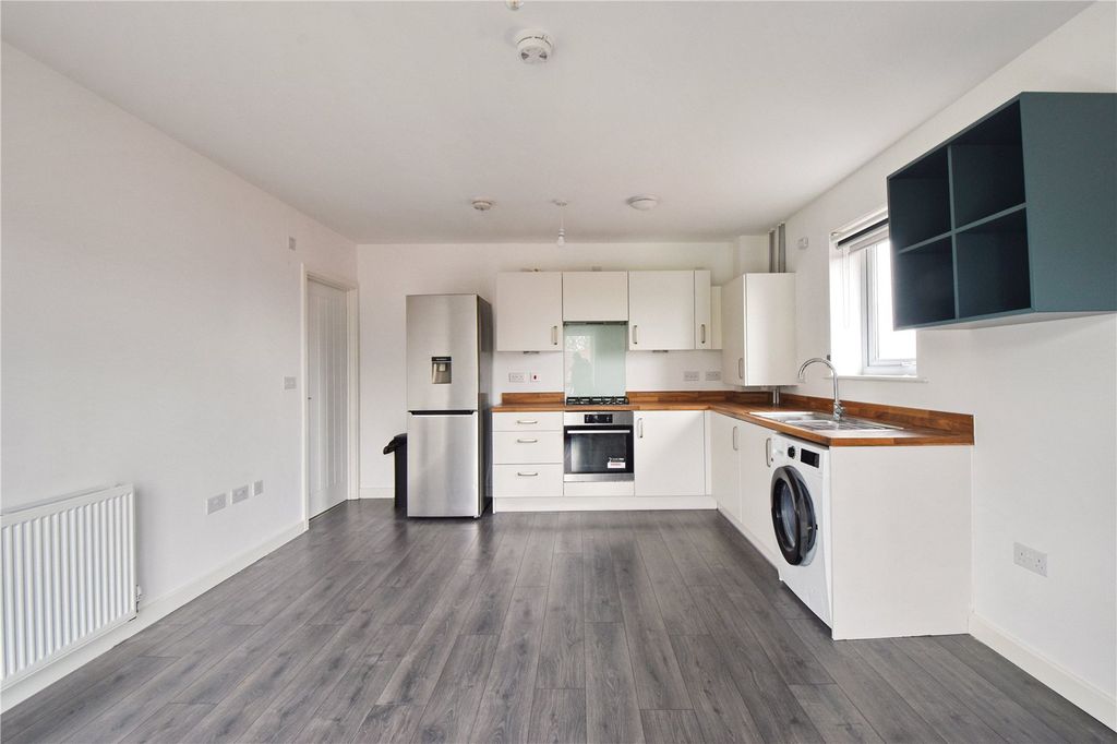 Property photo 3 of 11 Picture No. 06