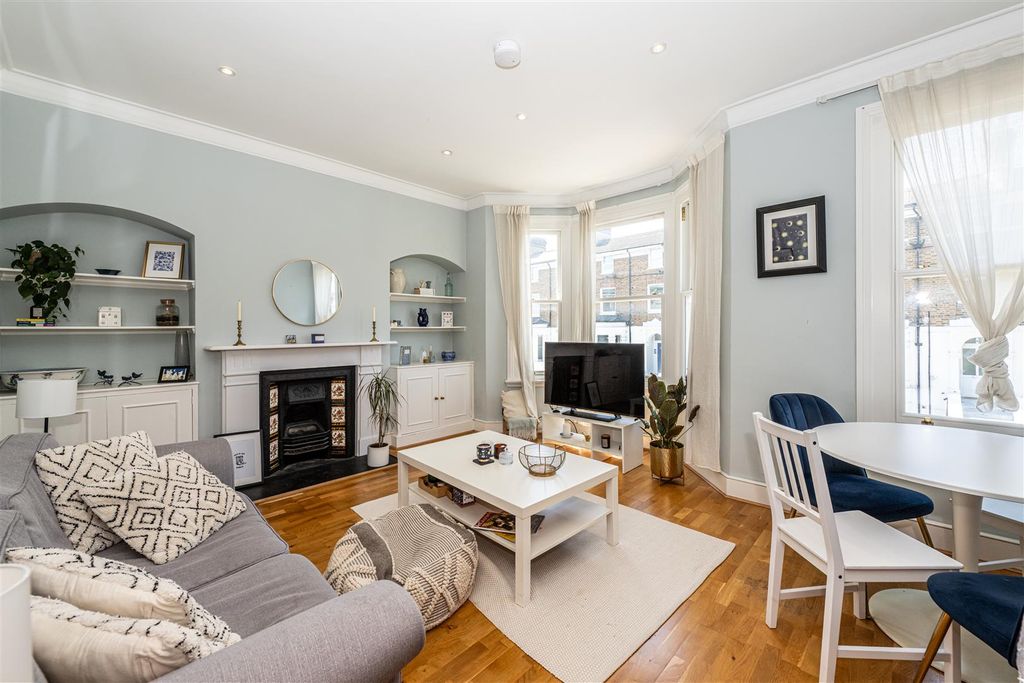 Property photo 1 of 14