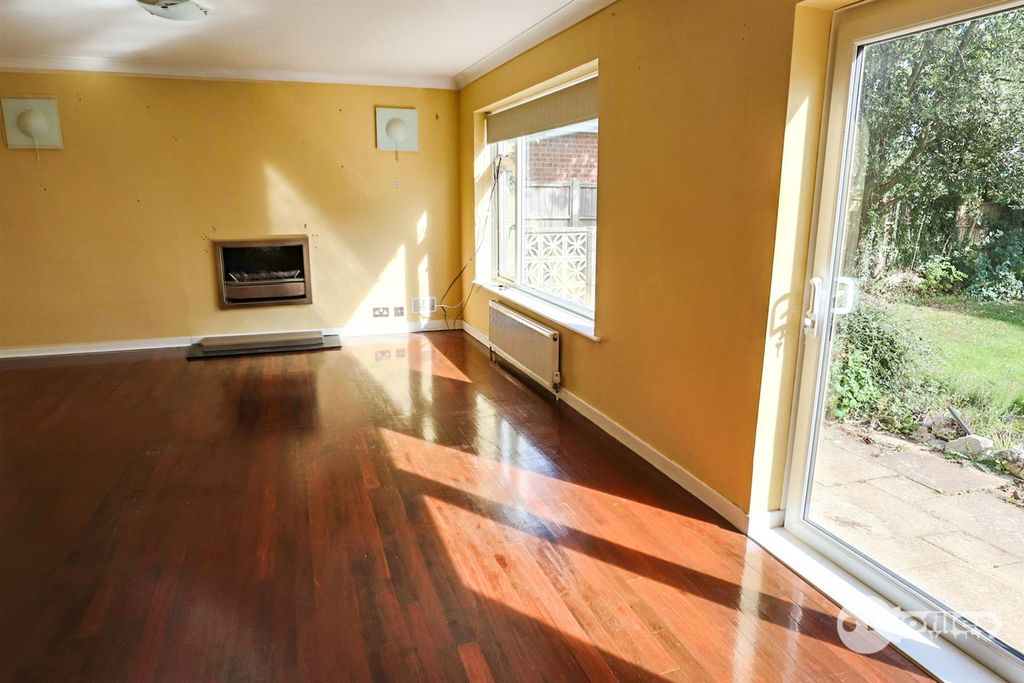 Property photo 2 of 13 Img_7592.Jpg
