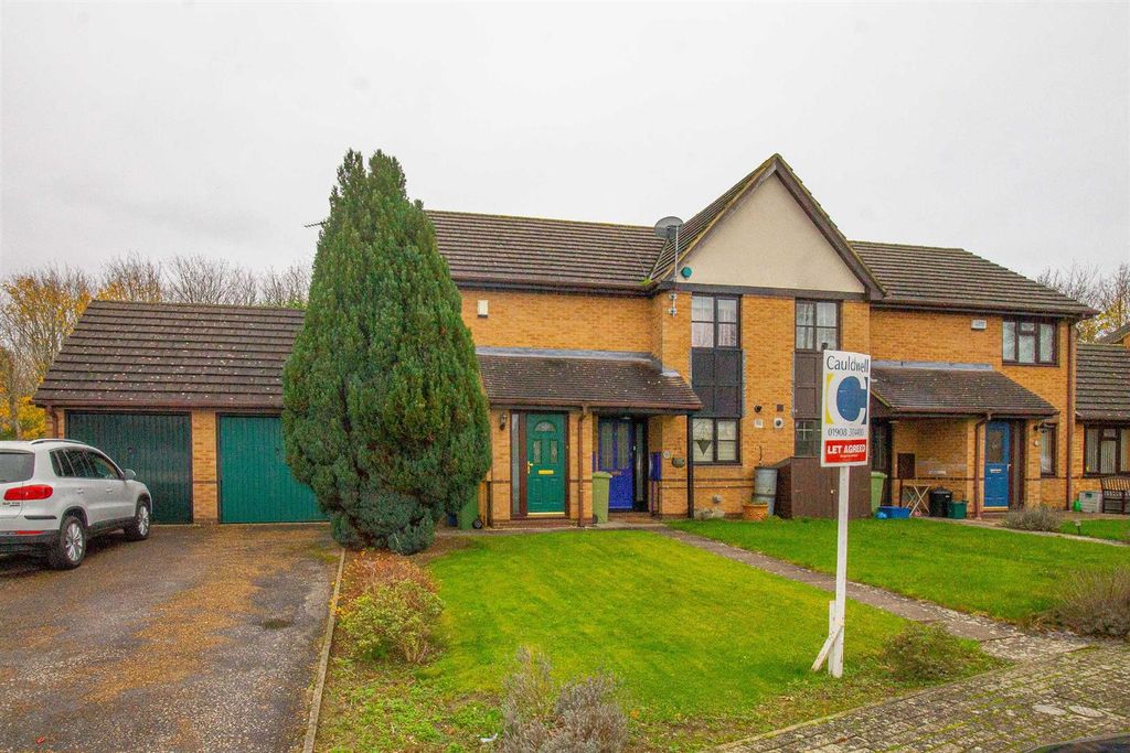 Property photo 1 of 11