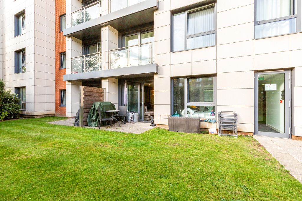 Property photo 2 of 9