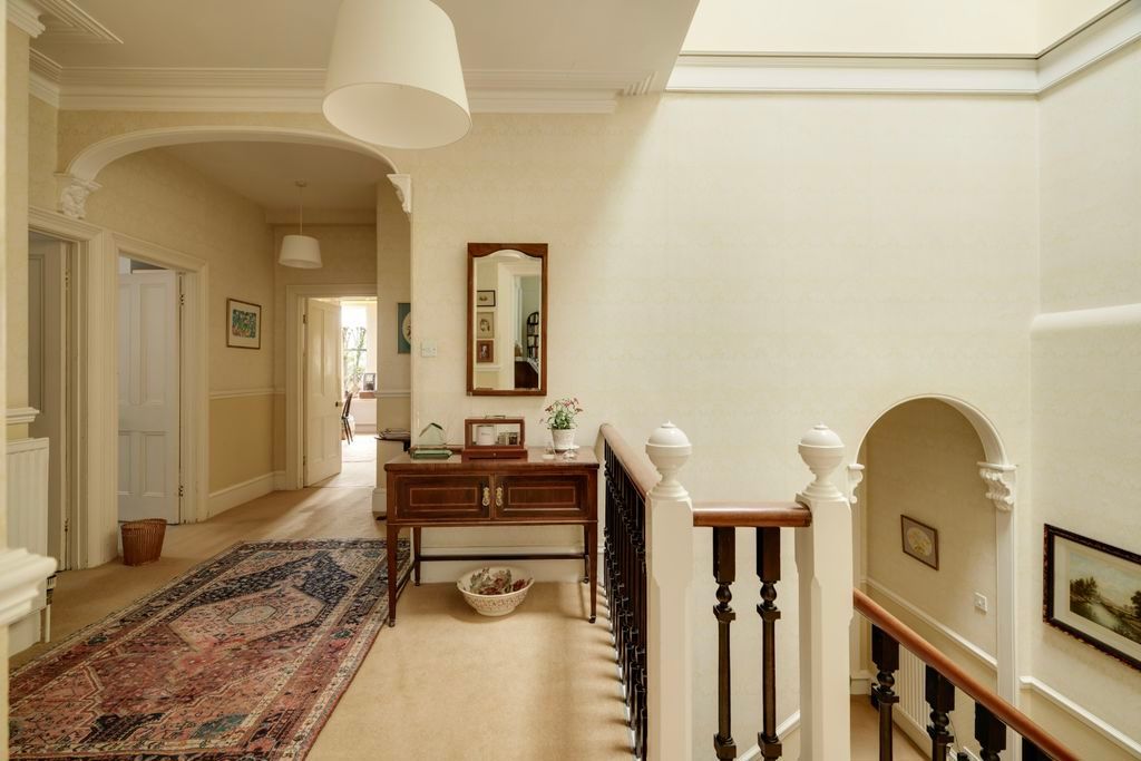 Additional image 13 of 7 bed semi-detached house for saleCotham Lawn Road, Cotham, Bristol BS6