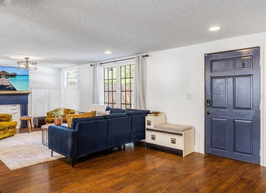 Property photo 3 of 20 <Alttext/>