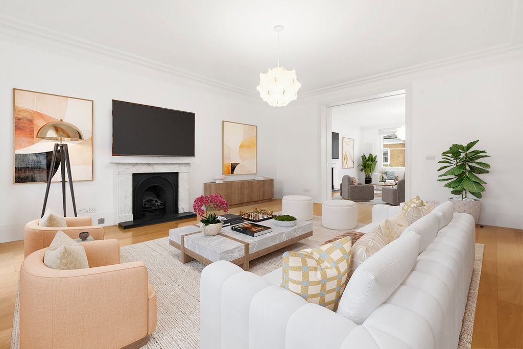 Property photo 2 of 22