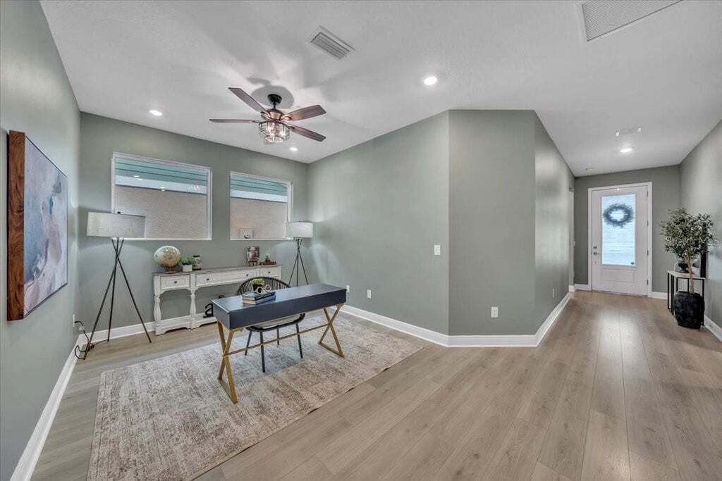 Property photo 3 of 20 <Alttext/>