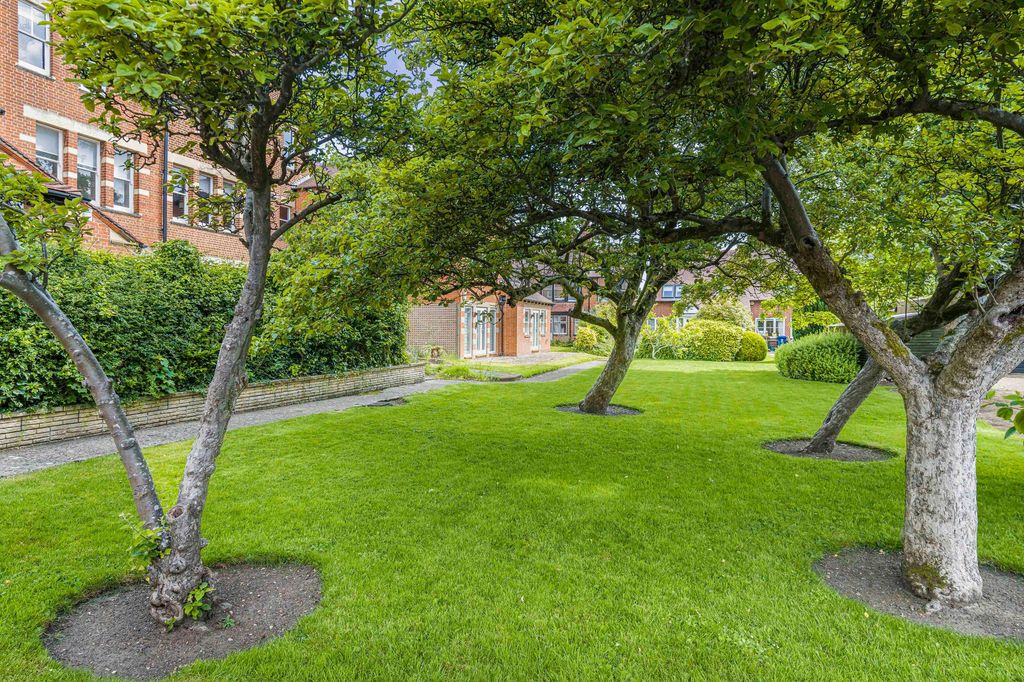 Additional image 14 of 1 bed flat for saleBardwell Road, Oxford OX2