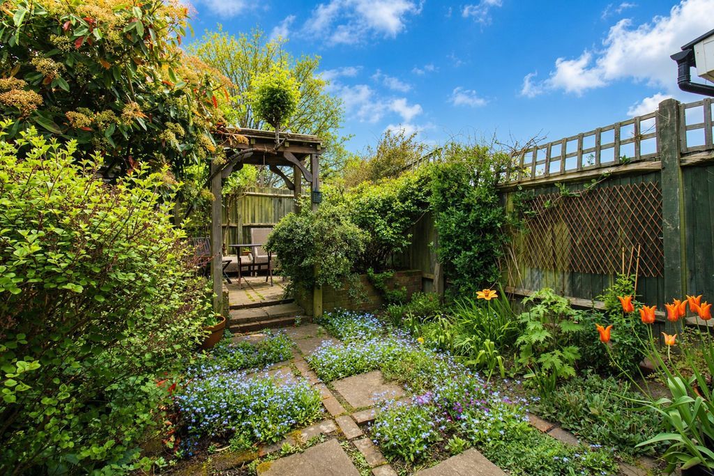Additional image 6 of 3 bed detached house for saleMount Pleasant, Hildenborough TN11