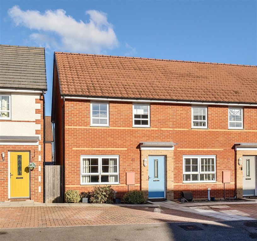 Property photo 1 of 20 1-6984Aa3E7F6Fc-1407899-3-69835B5F48Dd6-1.Jpg