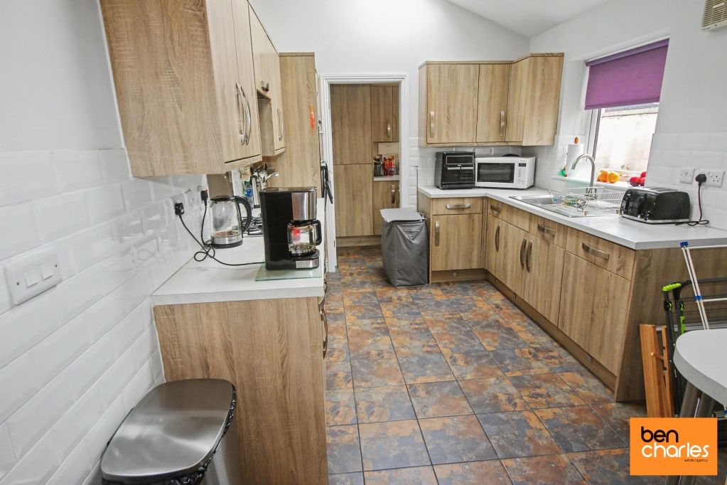 Property photo 2 of 12 Picture No. 09