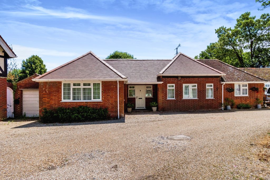 Property photo 1 of 15 Photography