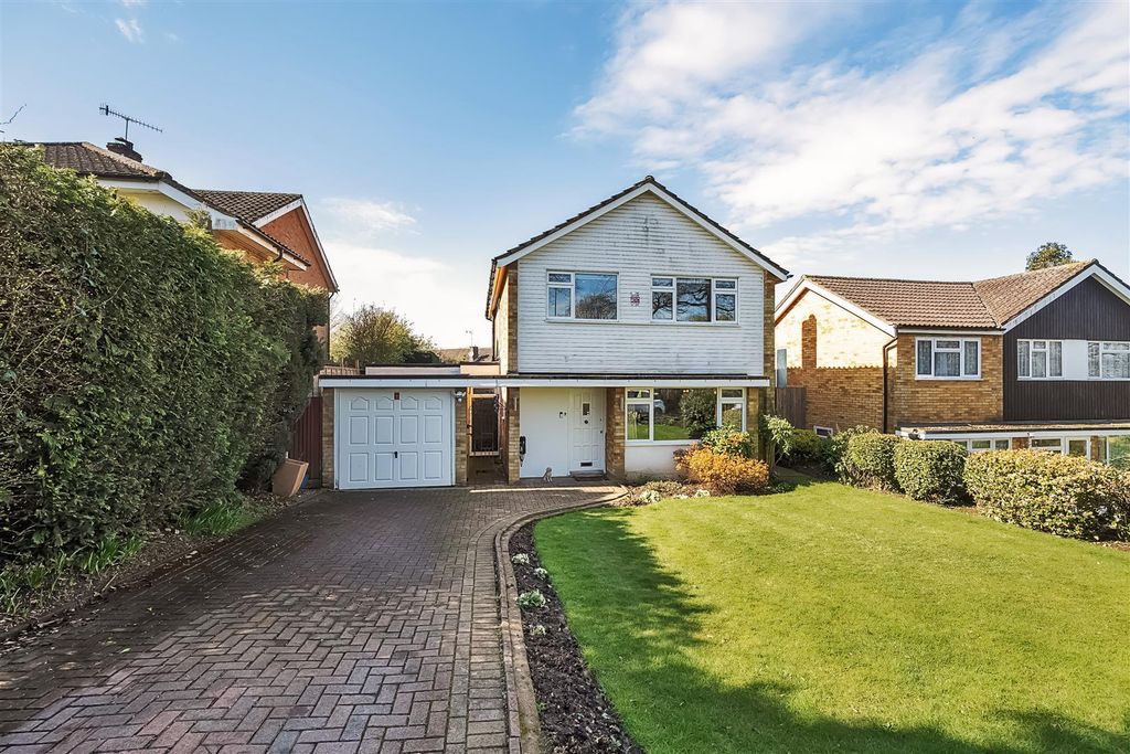 Property photo 1 of 17 Exterior: