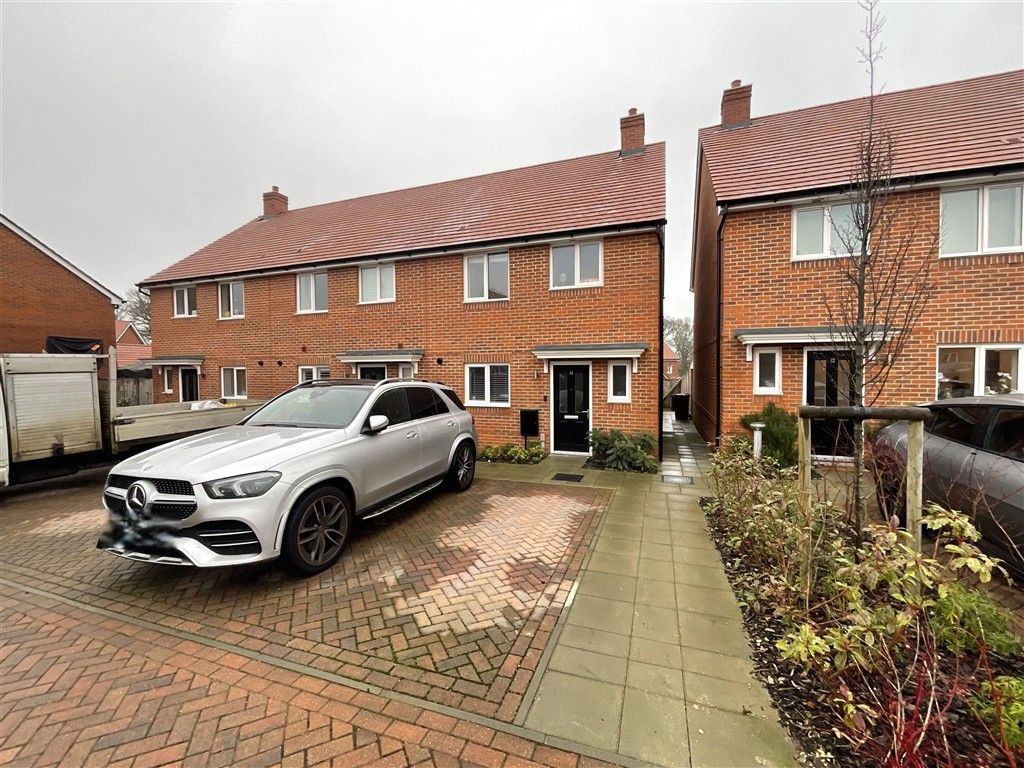 Property photo 1 of 1 Front