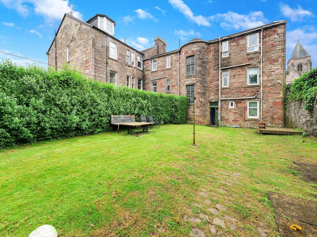 Property photo 1 of 14 Picture No. 18
