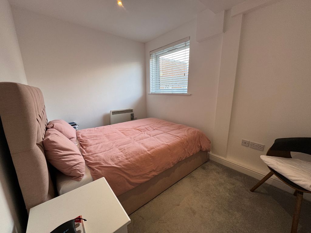 Property photo 3 of 6