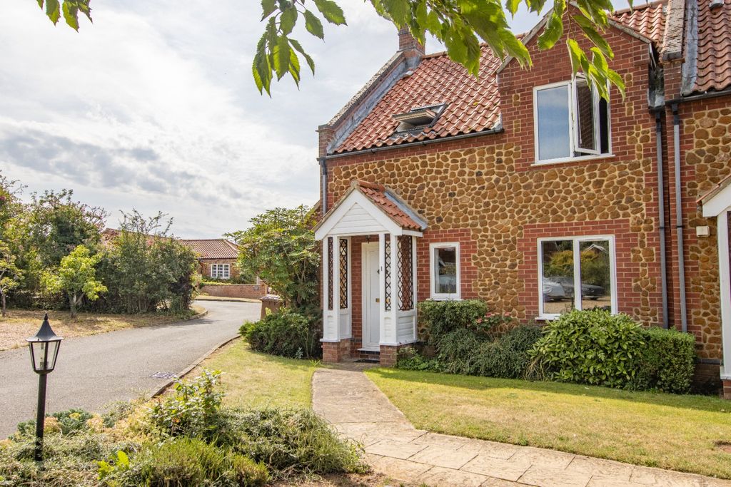 Property photo 1 of 12 4408982