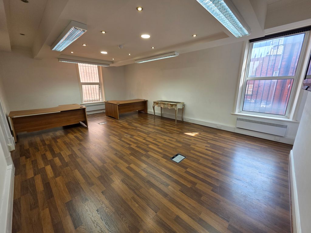 Property photo 3 of 12 3A