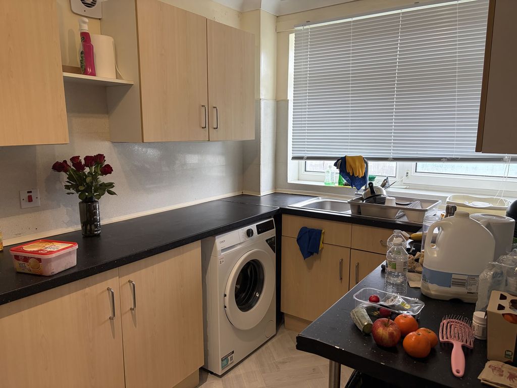 Property photo 3 of 11 Elder94757510-03-2026__10-51-43_Img_4146.Jpg