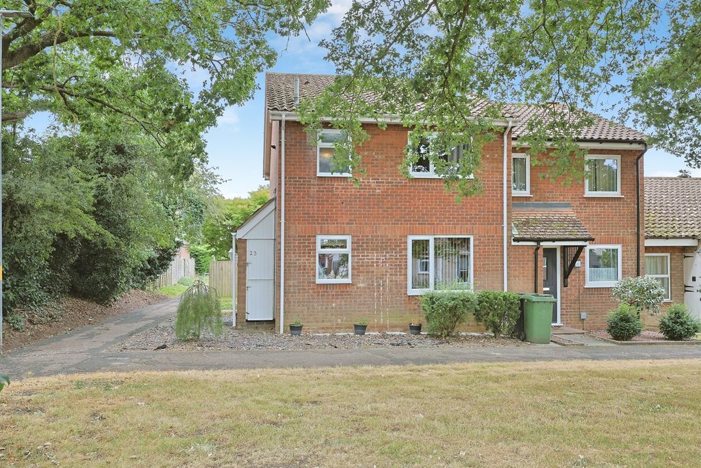 Property photo 1 of 16