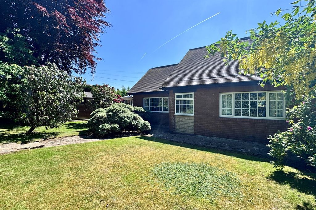 Property photo 1 of 25 (Main)