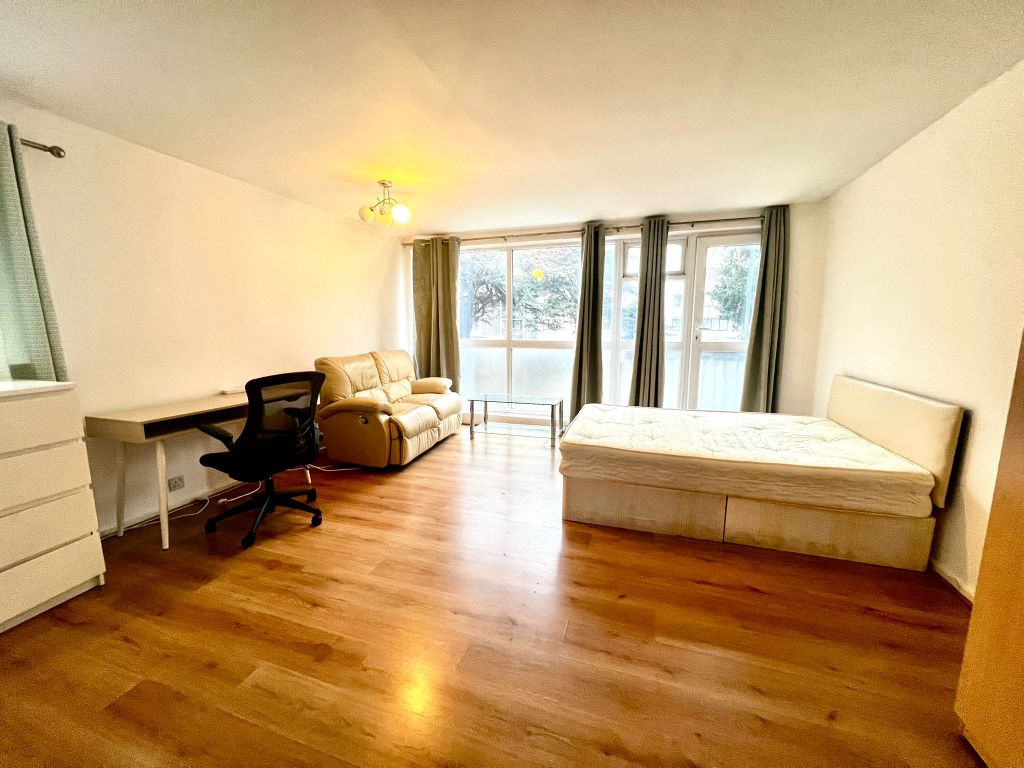 Property photo 3 of 10