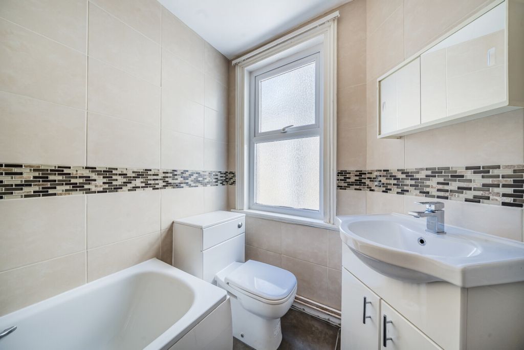 Property photo 3 of 4 1254145 (8)