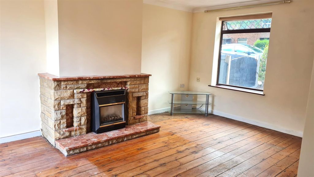 Property photo 2 of 14 Living Room.Jpg