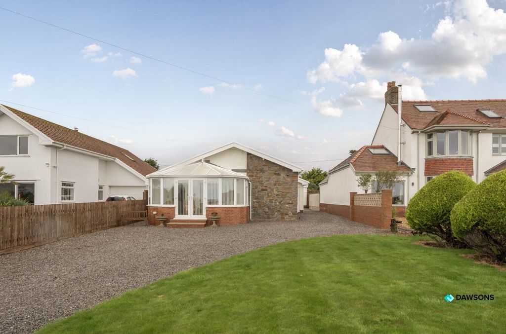 Property photo 2 of 39 Dedc409A-F321-4901-843F-d740Ef36Ba52.Jpg